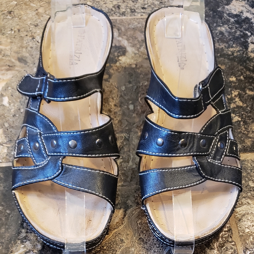 Patrizia by Spring Step Wedge Sandals, Black Leather, Size EU 41 (US 9.5-10)